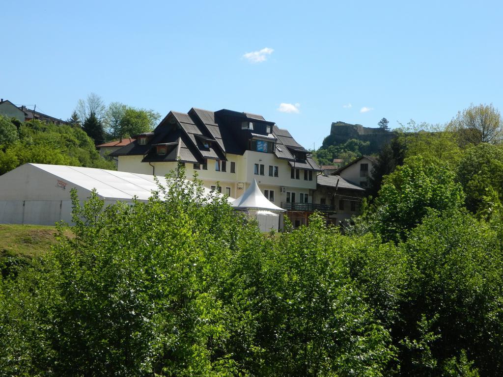 Sobe Sa Kupatilom Jajce Яйце Екстериор снимка